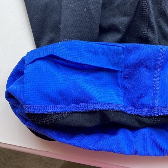 Cropped Adidas workout leggings, black and blue, size S - Picture 2 of 4